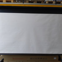 Usado - Muy bueno // VMAX - Negro / 16:9 / 135" (299 x 168 / Top-Drop 20 cm) // B-VMAX135UWH2-243H00563